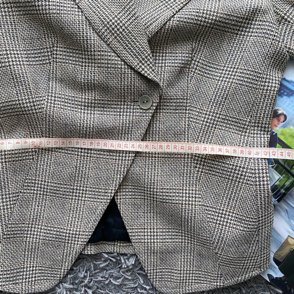 Brian Bailey Plaid Wool Blazer - Picture 8 of 10